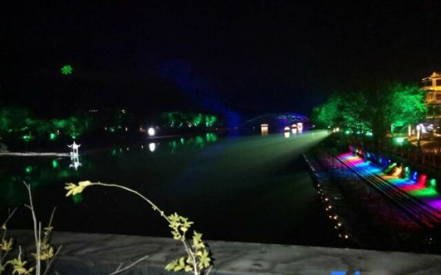 Wuyishan Xuecheng Hotel
