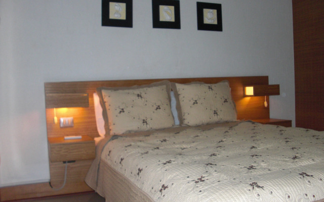 Travel Suites
