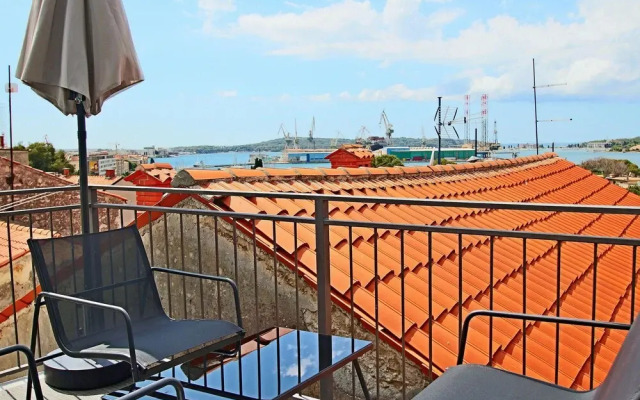 Nice Apartment in Pula With Wifi and 1 Bedrooms