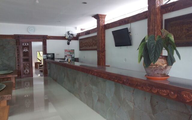 Hotel Moro Seneng