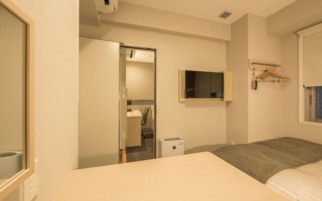 Super Hotel Premier Osaka Honmachi