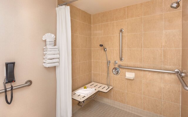 DoubleTree by Hilton Hotel San Bernardino