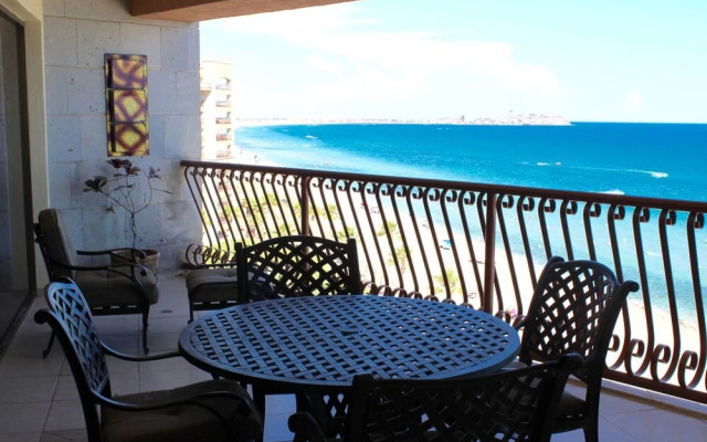 Sonoran Sun 2BR Upper SW 804 by Casago