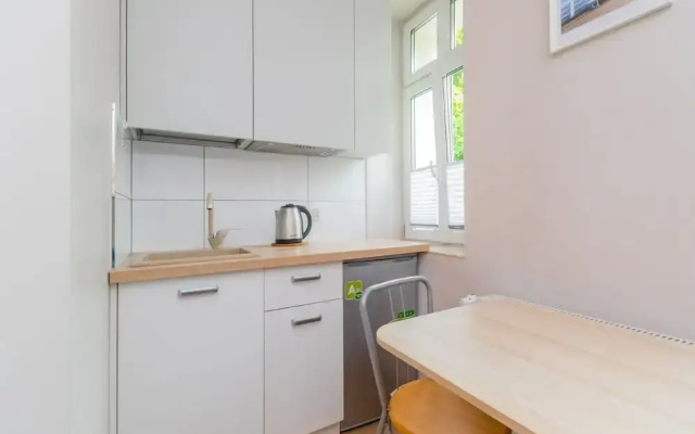 Traffic Studio 1 by Grand Apartments