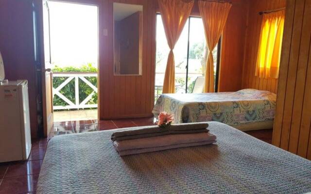 Hostal Akapu