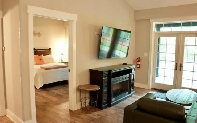 Tall Oaks Resort