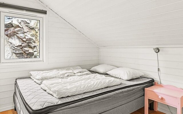 10 Person Holiday Home in Lindesnes-by Traum