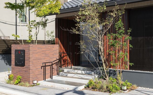 Grand Base Hakata Gofuku