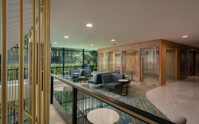 Anara Airport Hotel
