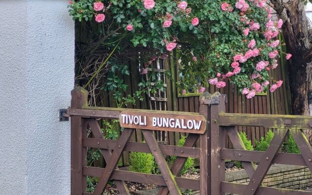 Tivoli Bungalow