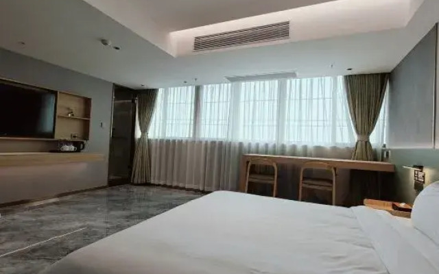 Floral Hotel·Runhe Wanting Hotel