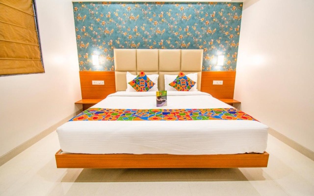 Magnus Square Business Hotel