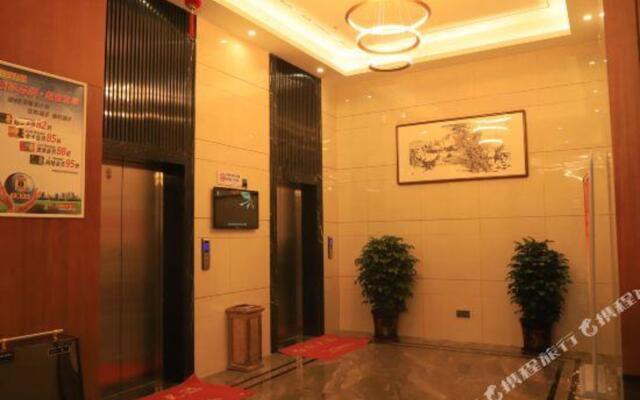 Super 8 Hotel (Peixian lingchuang international store)