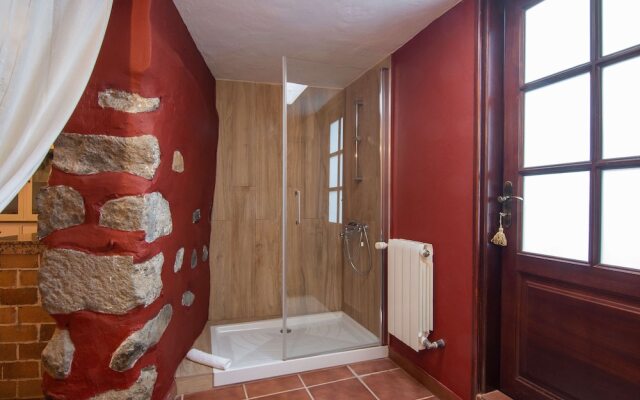 Casa Rural con Piscina Compartida Fontanales II