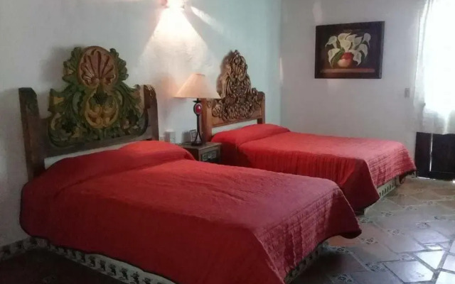 Hotel Hacienda la Puerta de Enmedio