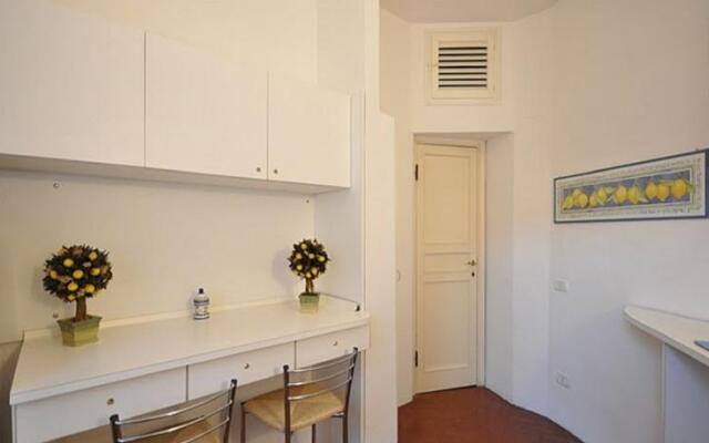 Old Bridge Apartment