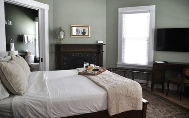 Greenway House Bed & Breakfast