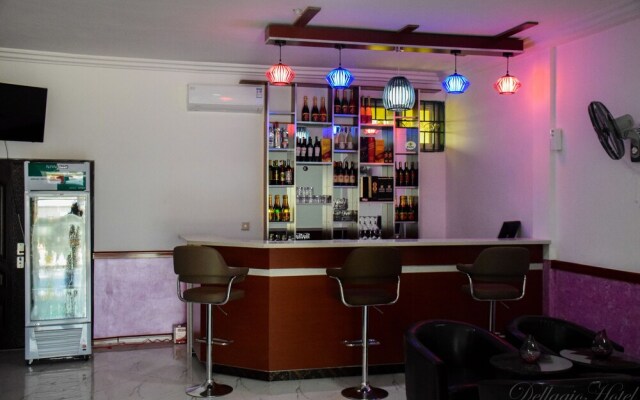 Dellagio Hotel