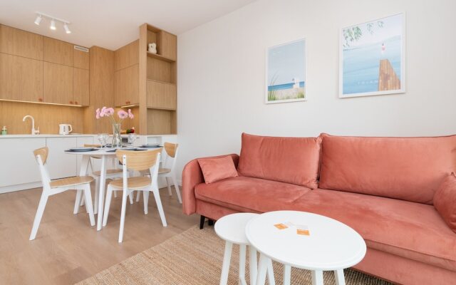 Lovely Apartment Gdansk by Renters