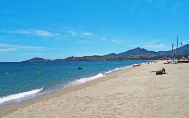 Les Pins Parasols (AGL350)