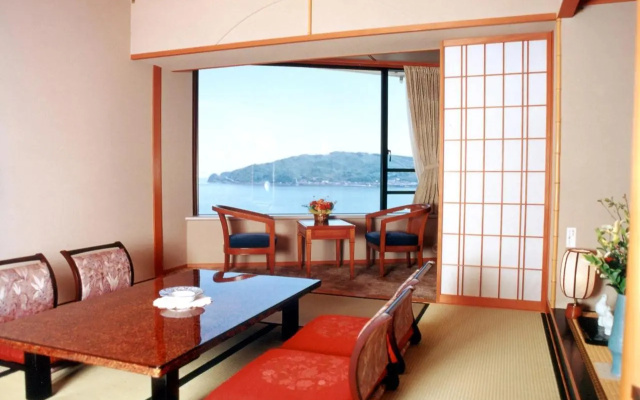 Hotel Sun Hatoya – Guest Rooms – Ito