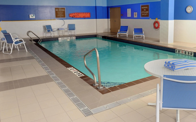 Four Points by Sheraton Cambridge Kitchener, Ontario