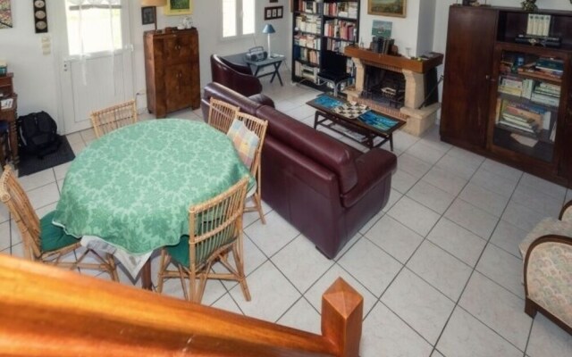 4 people House Kerlard with Garden by Weekone