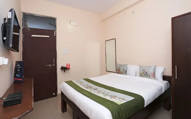 OYO 10294 Hotel Sunshine