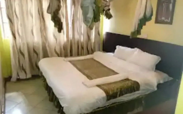 Nelis Park Hotel