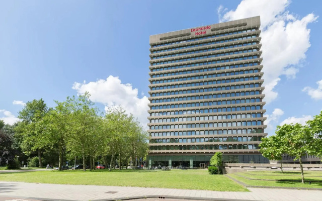 hotelImage