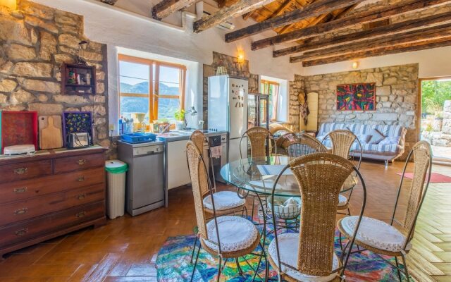House VILLA NINA