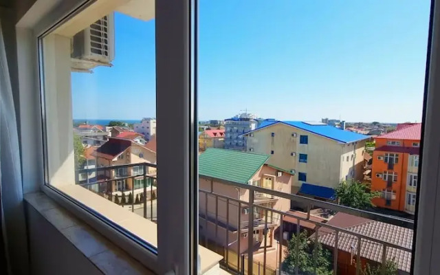 Blue Sky Hotel