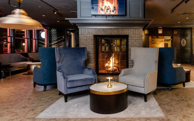 Chateau Merrimack Resort & Spa