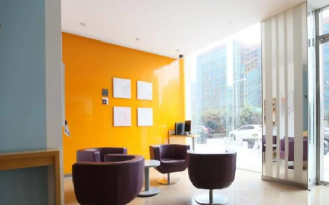 Ibis Ningbo Qianhu Plaza Hotel