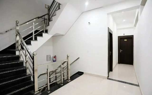 Hotel The Kamla Palace by OYO Rooms