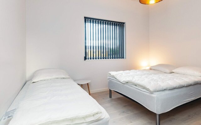 9 Person Holiday Home in Vaeggerlose