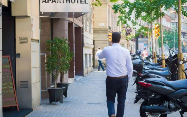 Senator Barcelona Apartments
