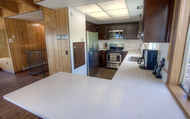 The Heights 4 Bedroom Home by RedAwning