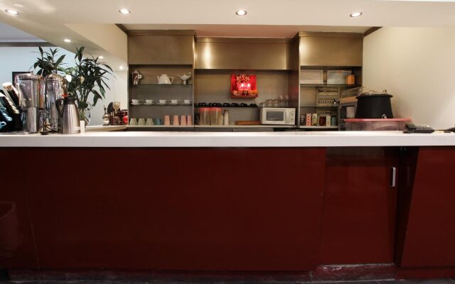 Chunshenjiang Hotel