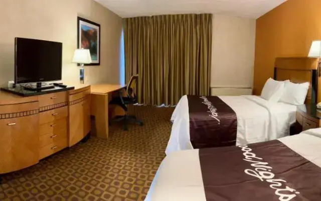 Ramada - Bradley Airport