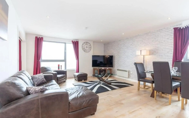 Stylish Penthouse Suite
