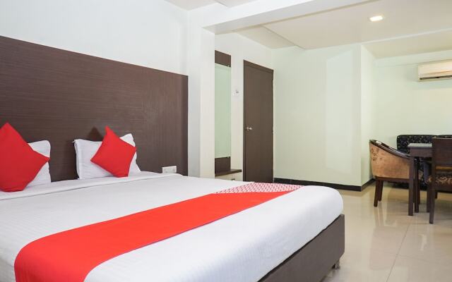 OYO 3452 Hotel Coconut Grove