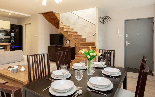 Apartment Brzozowa Krakow by Renters