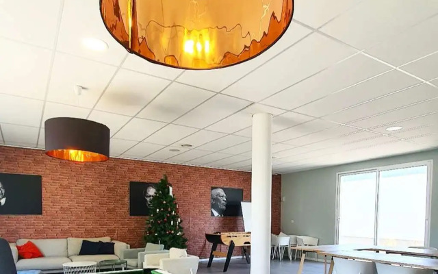 Brit Hotel Martigues Nord