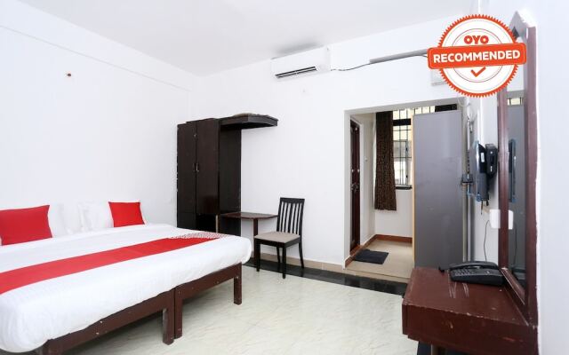 Spot On 45302 Kaveri Tourist Home