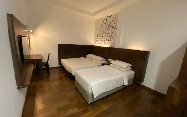 Serapi Hotel