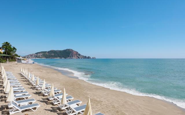 Floria Beach Hotel