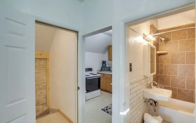 1 Block to Town! Convenient Logan Apartment