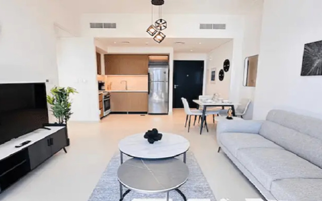 OYO 1287 Home Fully Furnished 1Bed At JVC