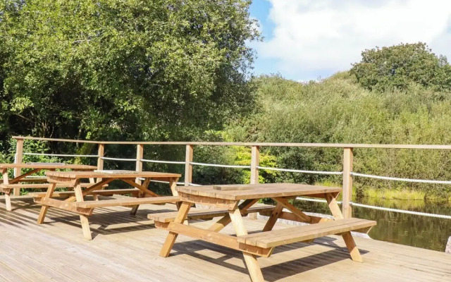 Tickeydoo, Tor Down Quarry